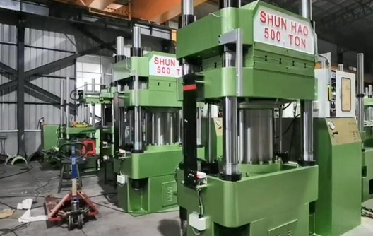Machine de fabrication de vaisselle en mélamine de presse de 500 tonnes
    