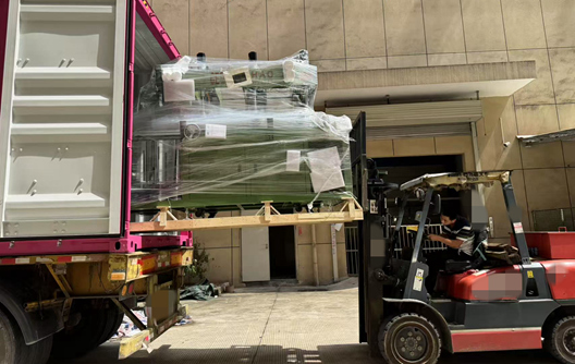 Livraison de nouveaux équipements de production et de moules de vaisselle en mélamine Shunhao